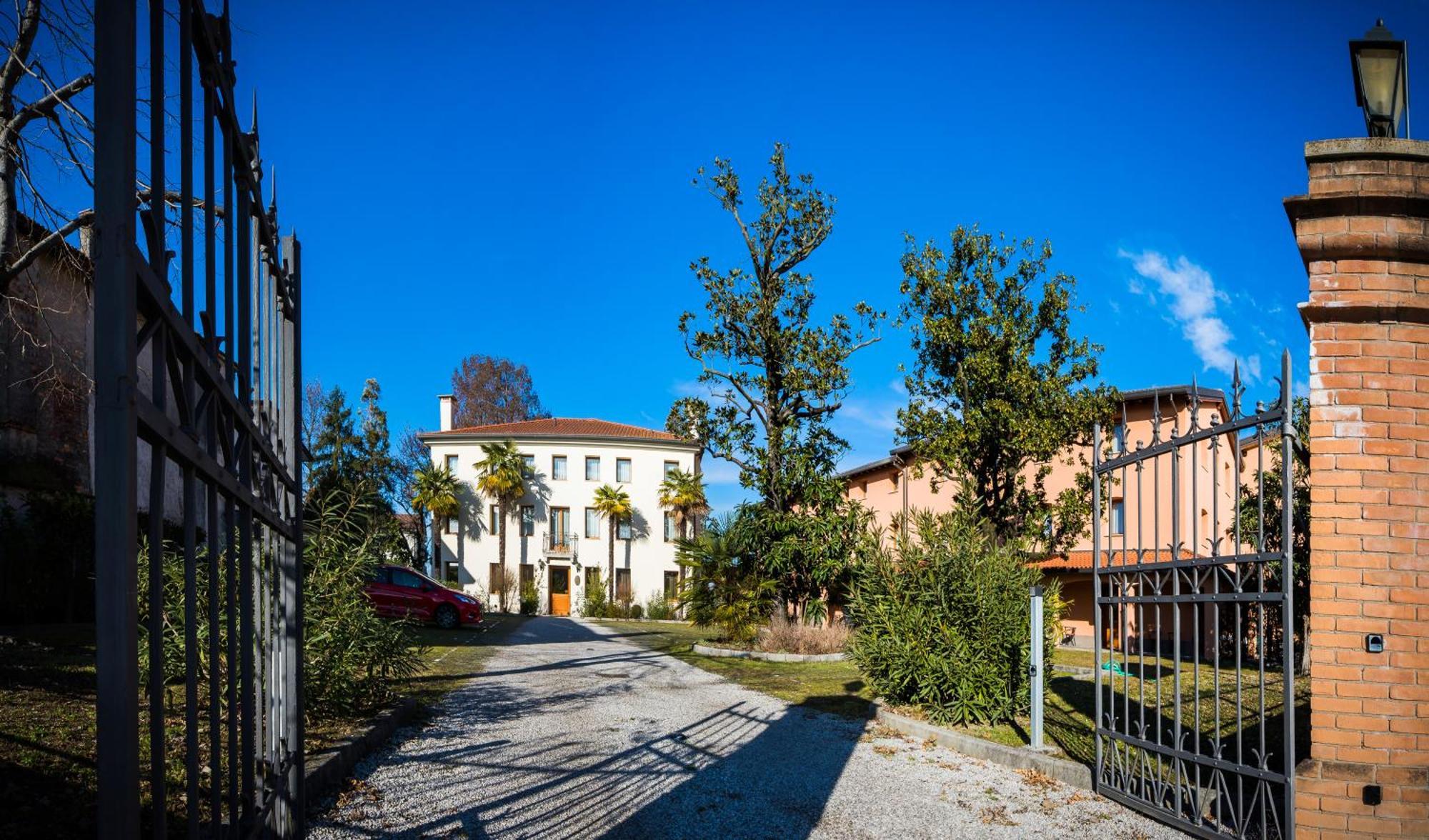 Hotel Dall'Ongaro Ghirano Luaran gambar