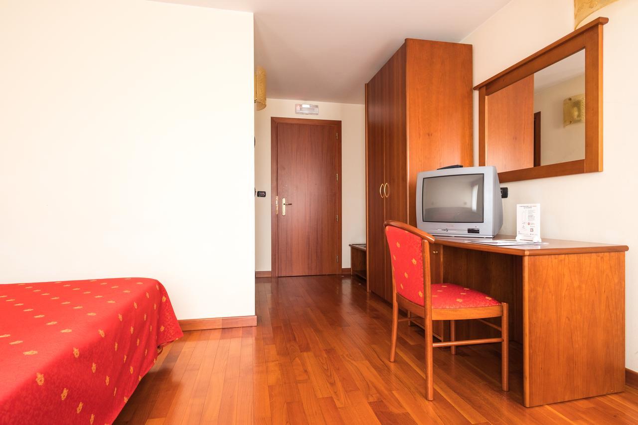 Hotel Dall'Ongaro Ghirano Luaran gambar